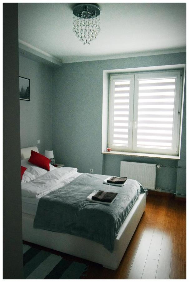 Апартаменты Color 24 Apartament IV Сталёва-Воля Экстерьер фото