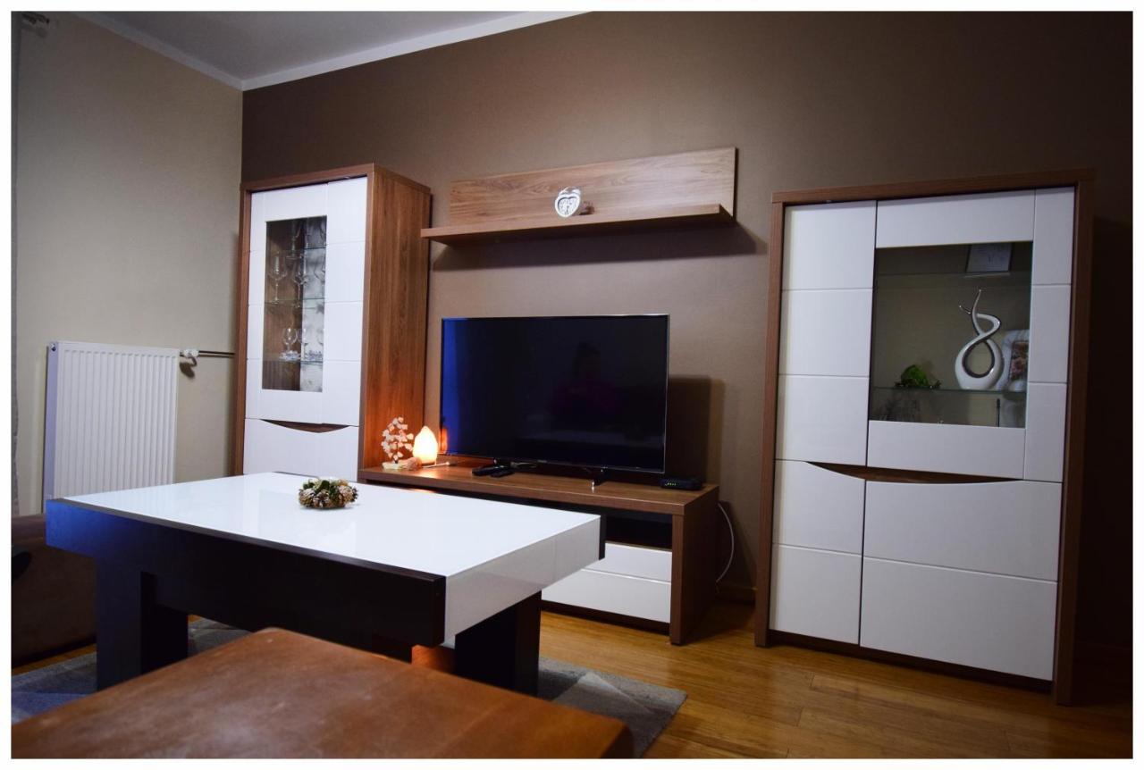 Апартаменты Color 24 Apartament IV Сталёва-Воля Экстерьер фото