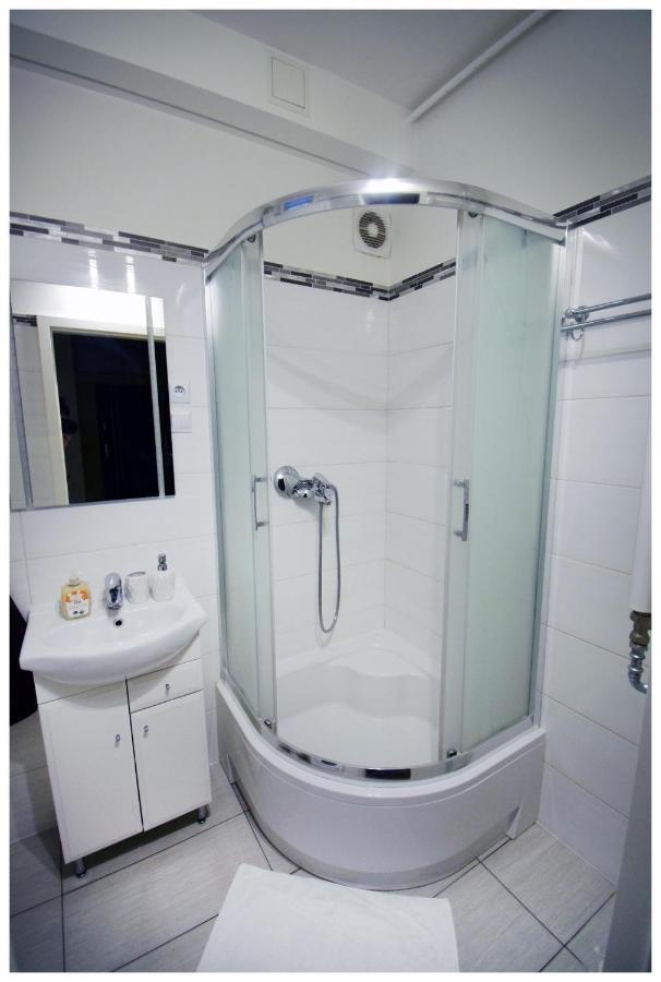 Апартаменты Color 24 Apartament IV Сталёва-Воля Экстерьер фото