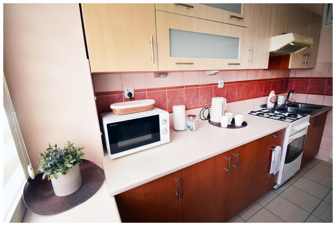 Апартаменты Color 24 Apartament IV Сталёва-Воля Экстерьер фото