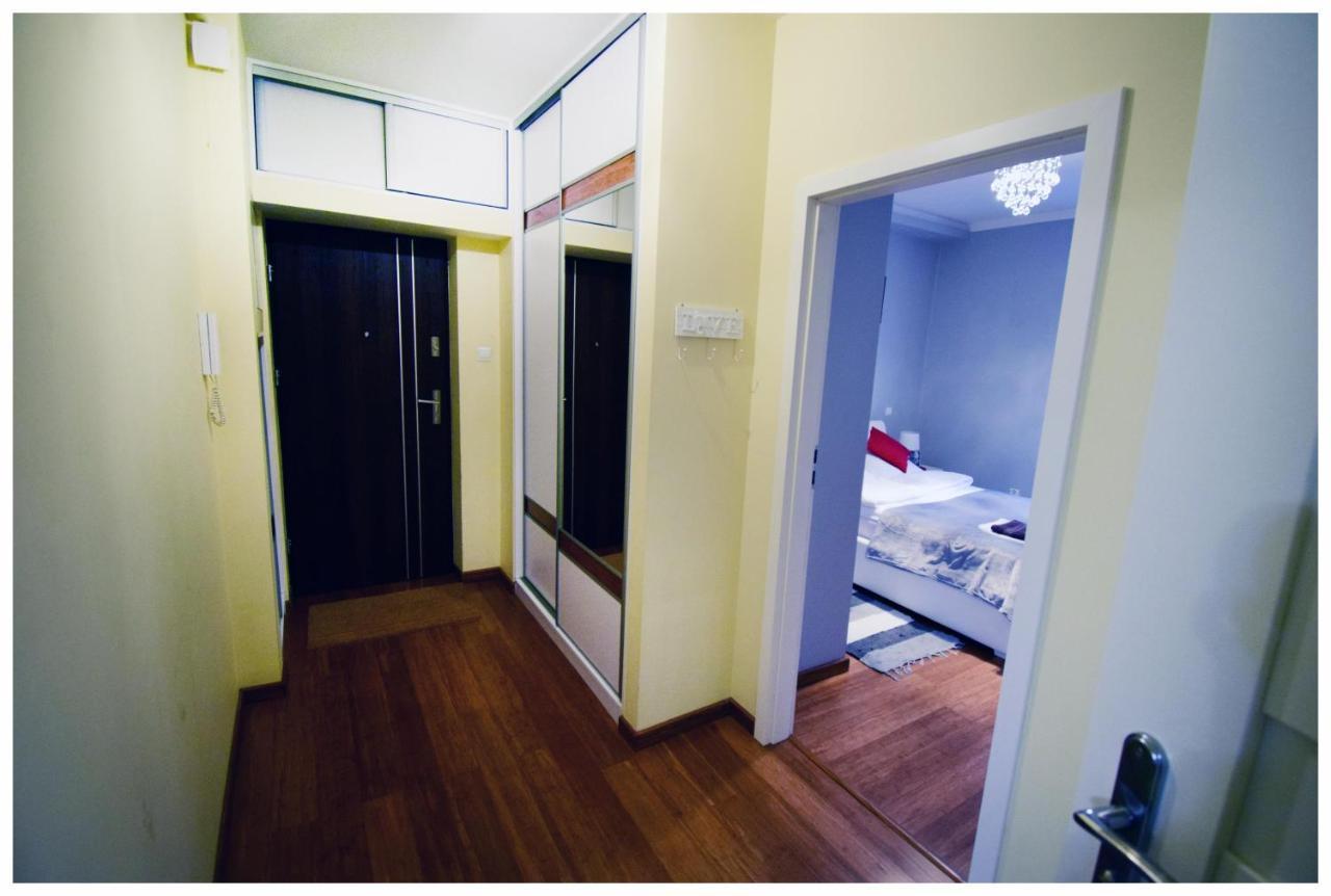 Апартаменты Color 24 Apartament IV Сталёва-Воля Экстерьер фото