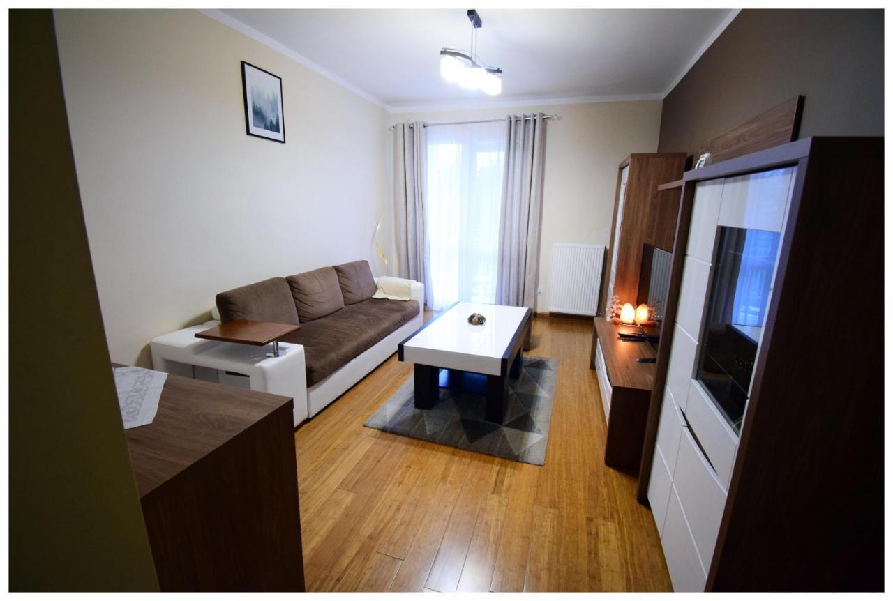 Апартаменты Color 24 Apartament IV Сталёва-Воля Экстерьер фото