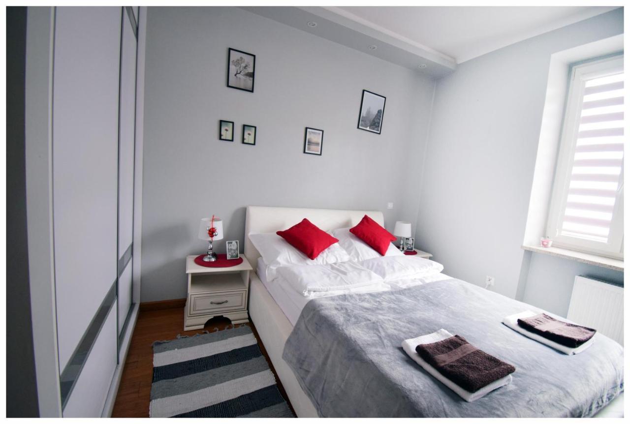 Апартаменты Color 24 Apartament IV Сталёва-Воля Экстерьер фото